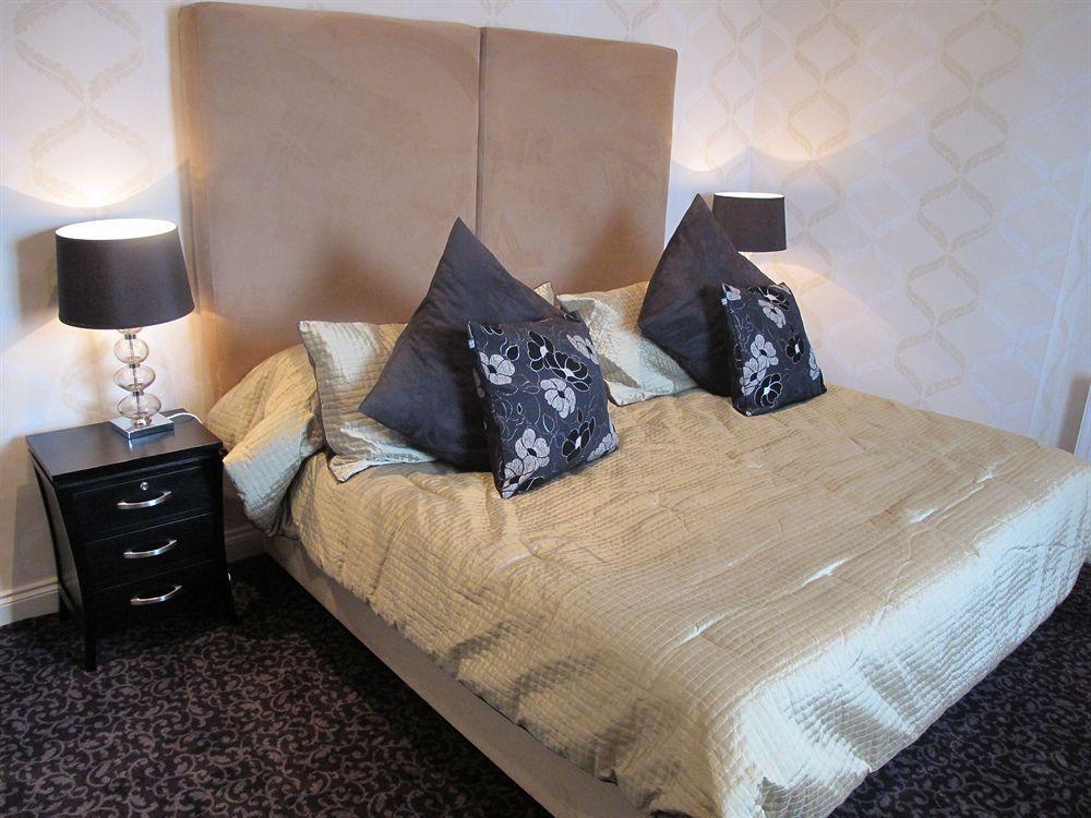 The Royal Wells Hotel, - Part Of The Coaching Group Hotel
