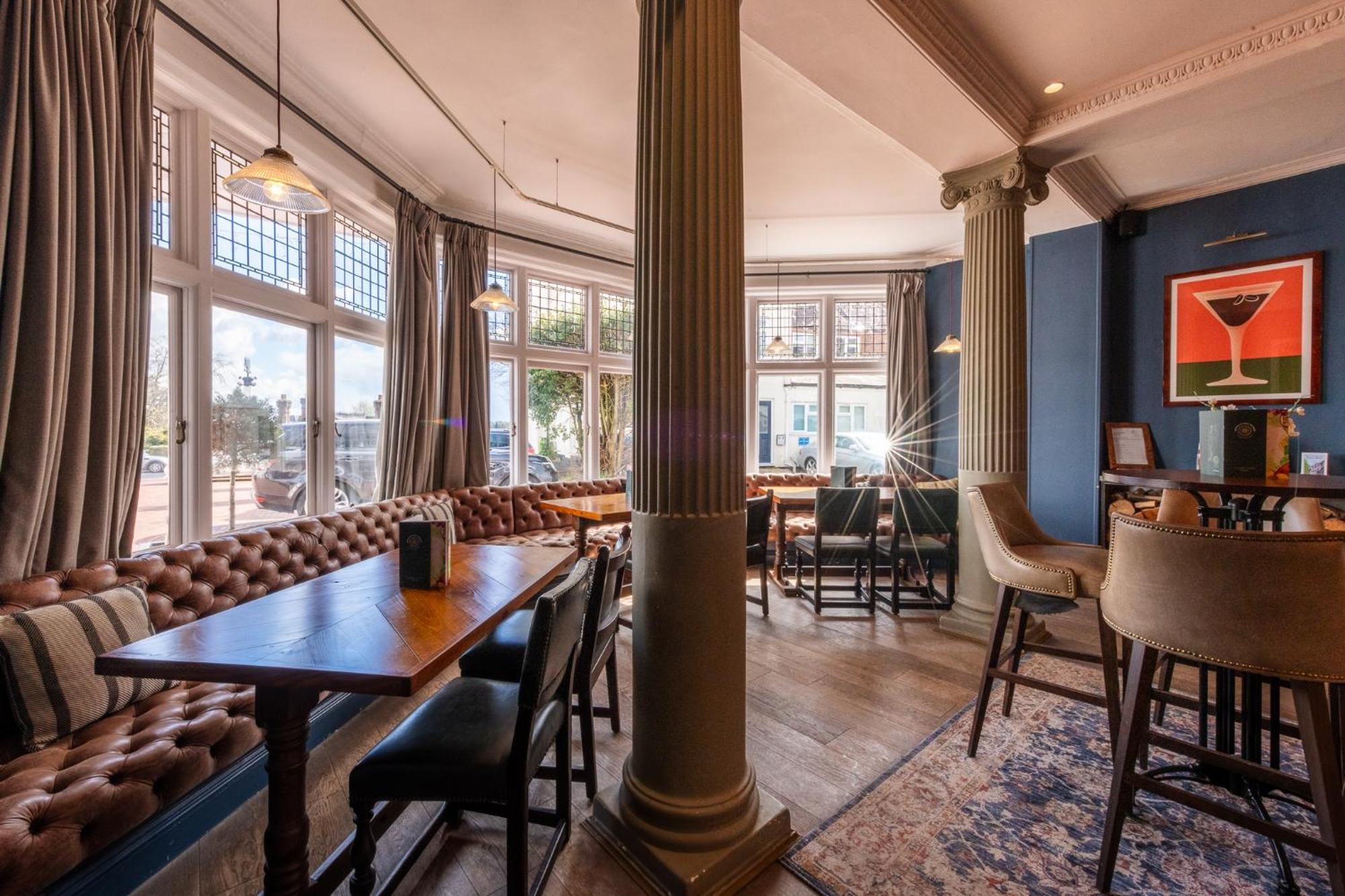 The Royal Wells Hotel, - Part Of The Coaching Group Hotel 3*